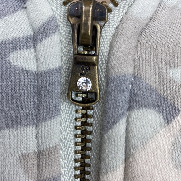 Plugg Juniors || Corduroy with Camo Hoodie; Size L - Picture 13 of 15